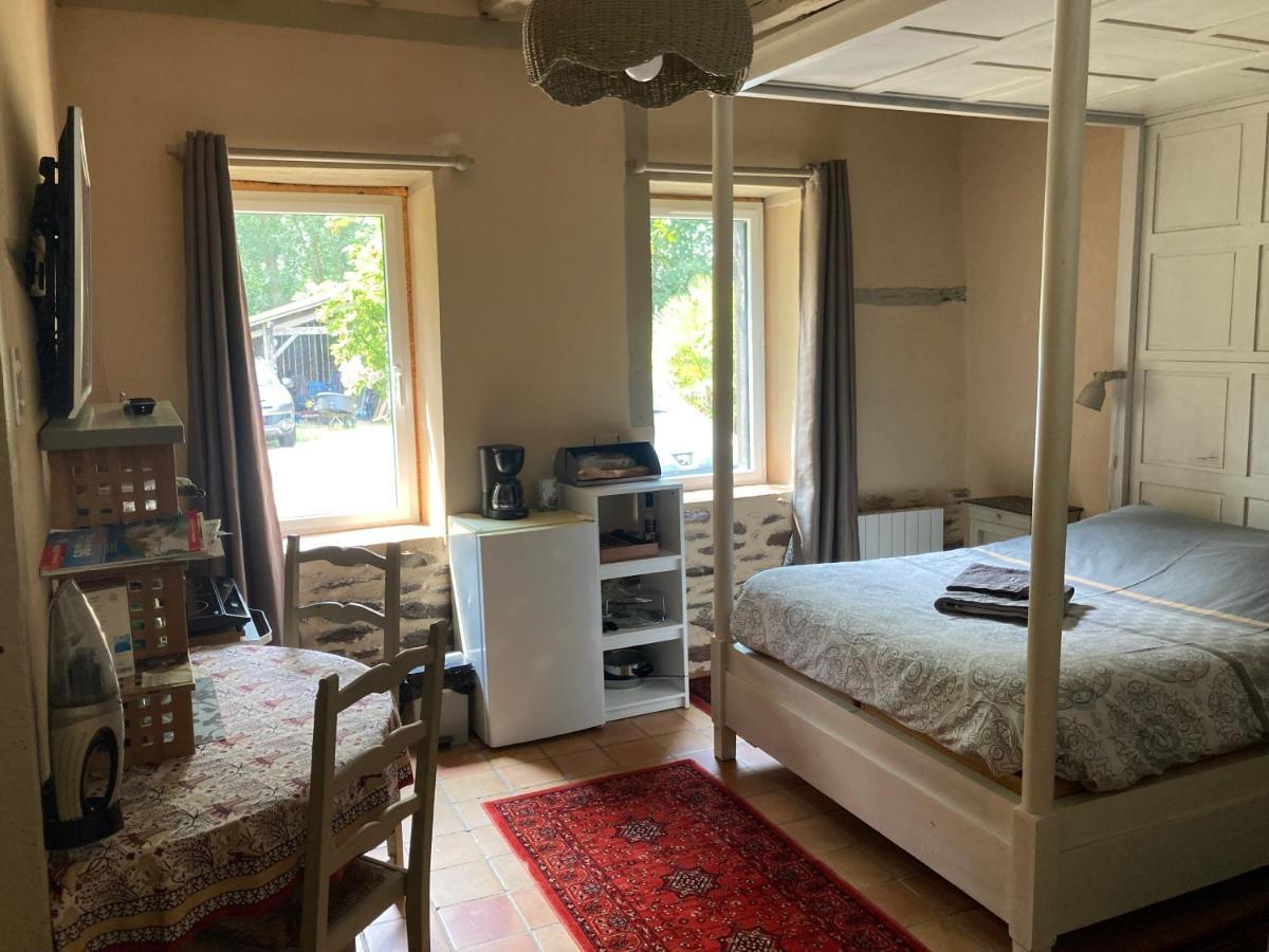Mordelles Le Moulin Du Pont, Chambre Double Independante. מראה חיצוני תמונה